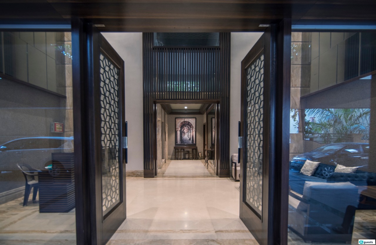Lobby - Darvesh Grand, Khar West